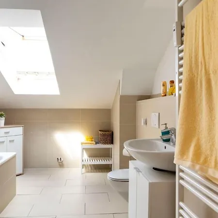 Urban Rooftop - Mitte - A C Apartment